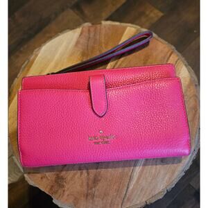Kate Spade Leila Pink Phone Wristlet Wallet